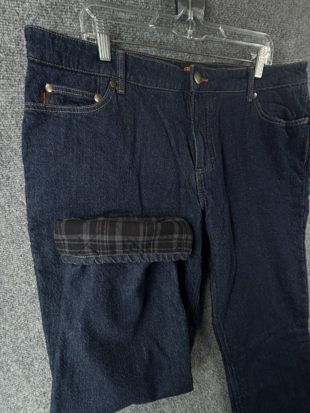 NWT Realtree Flannel Plaid Lined Jeans Dark Wash Blue Straight Leg ACTL
